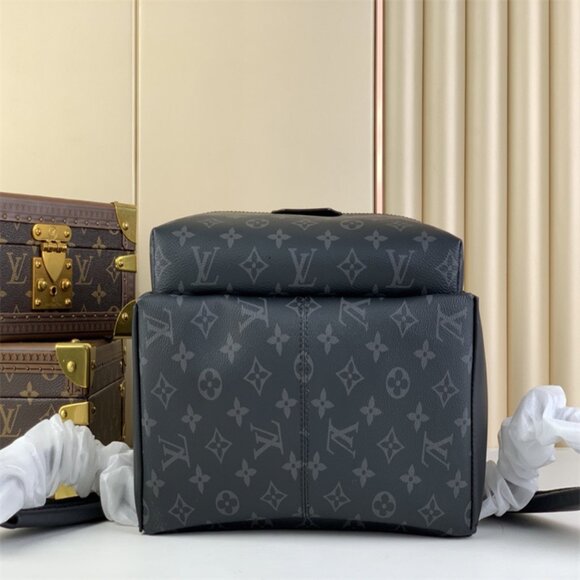 Louis Vuitton classic patterned cow leather backpack - Picture 6 of 9